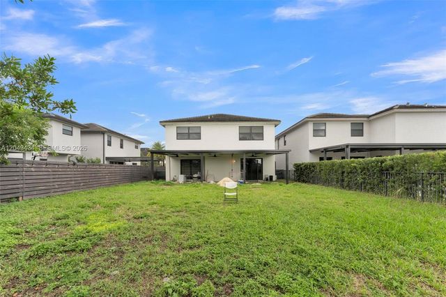 8822 NW 161st Terrace, Miami Lakes, FL 33018