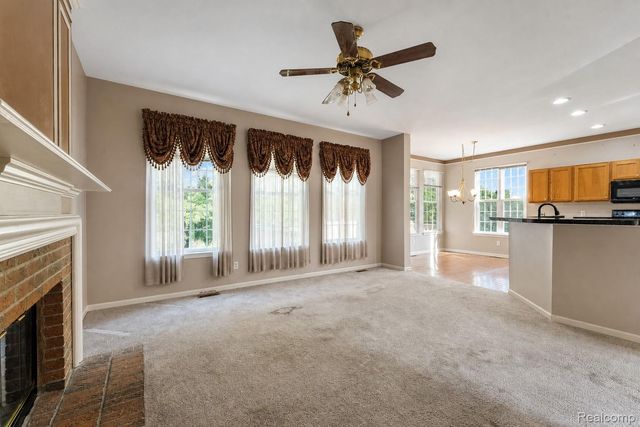 969 Hidden Creek Drive, South Lyon, MI 48178