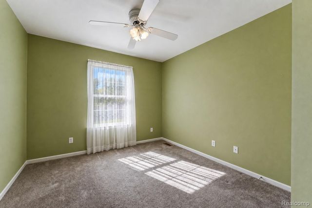 969 Hidden Creek Drive, South Lyon, MI 48178