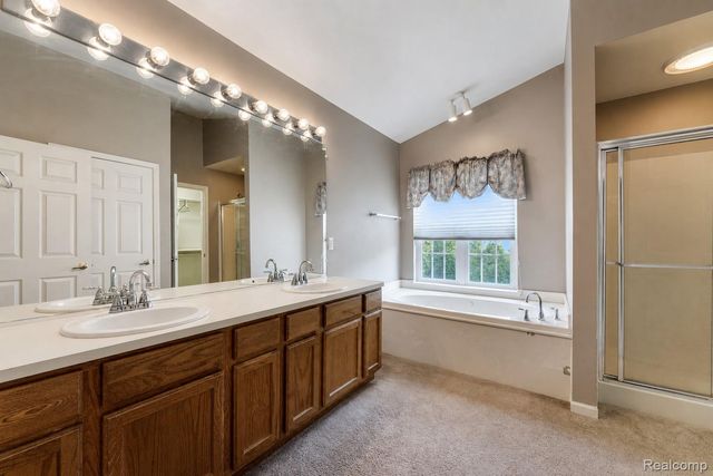 969 Hidden Creek Drive, South Lyon, MI 48178
