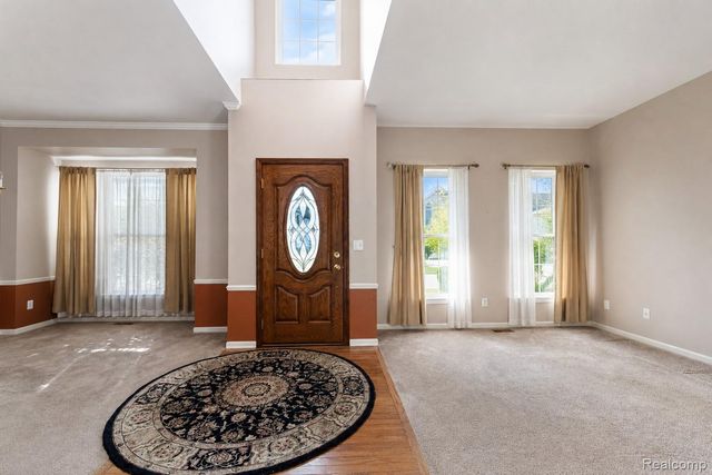 969 Hidden Creek Drive, South Lyon, MI 48178