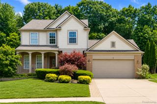 969 Hidden Creek Drive, South Lyon, MI 48178
