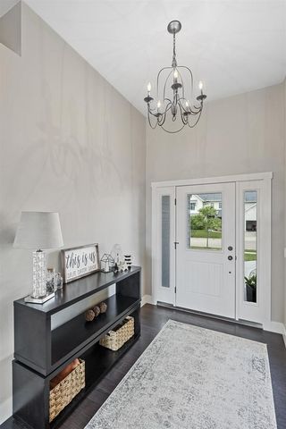 6697 Morning Dew Lane, Sun Prairie, WI 53590