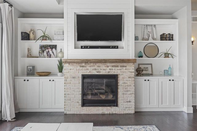 6697 Morning Dew Lane, Sun Prairie, WI 53590