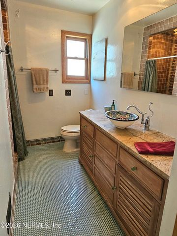 1111 NICHOLSON Road, Jacksonville, FL 32207