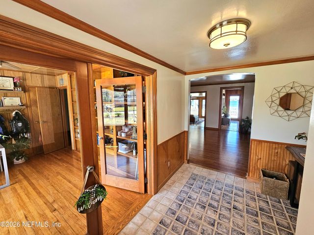 1111 NICHOLSON Road, Jacksonville, FL 32207