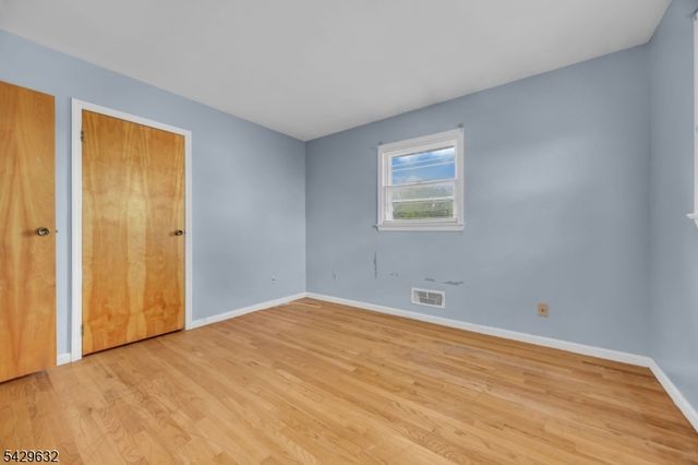 712 Moses Dr, Rahway City, NJ 07065