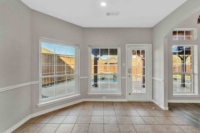 9102 Hogan Drive, Rowlett, TX 75089