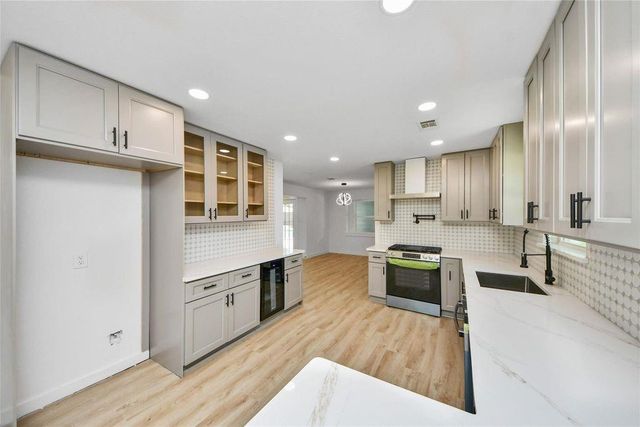 15302 Walters Road, Houston, TX 77068