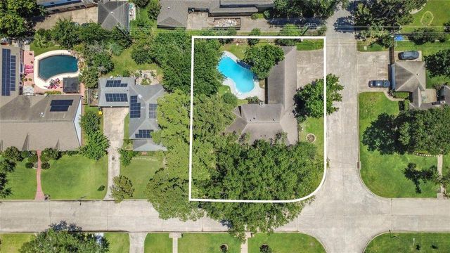 15302 Walters Road, Houston, TX 77068