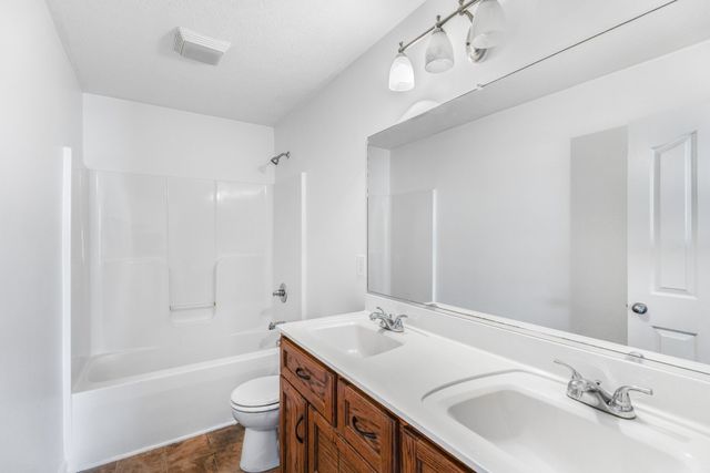 1909 Susan Rd, Columbia, TN 38401