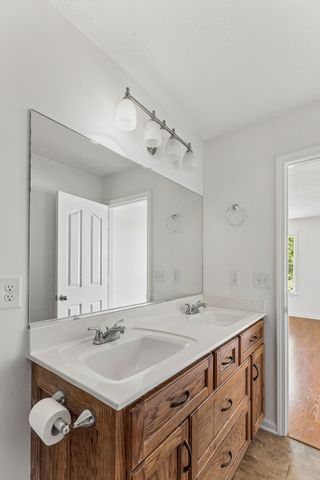 1909 Susan Rd, Columbia, TN 38401