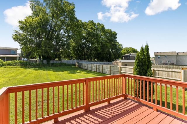 1909 Susan Rd, Columbia, TN 38401