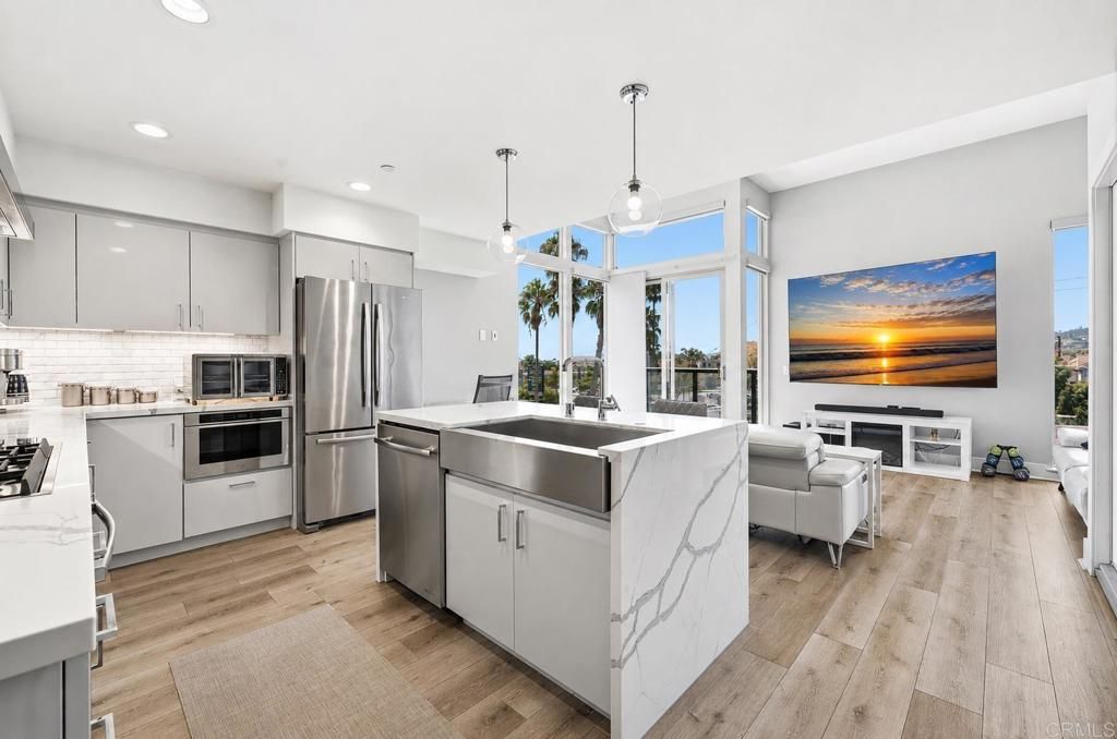 3030 Jarvis Street 7, San Diego, CA 92106 — photo 2