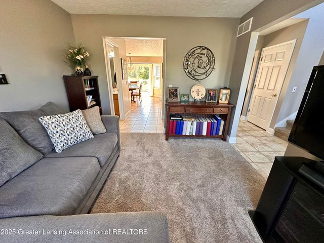 2632 Narrow Lake Road, Charlotte, MI 48813