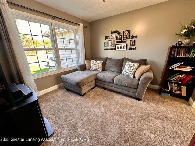 2632 Narrow Lake Road, Charlotte, MI 48813