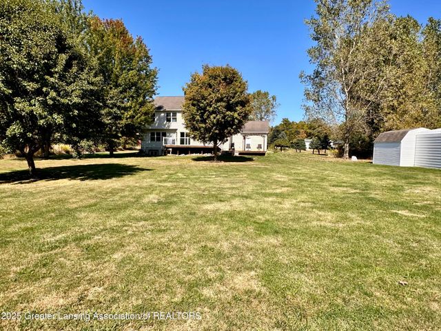 2632 Narrow Lake Road, Charlotte, MI 48813