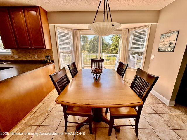 2632 Narrow Lake Road, Charlotte, MI 48813