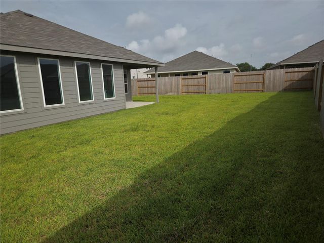 6511 Silver Emperor Lane, Needville, TX 77461