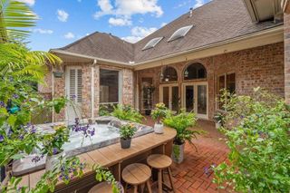 5038 Huntwick Parc Court, Houston, TX 77069