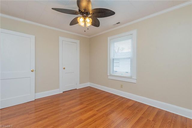 138 Elizabeth Street, Lexington, NC 27295