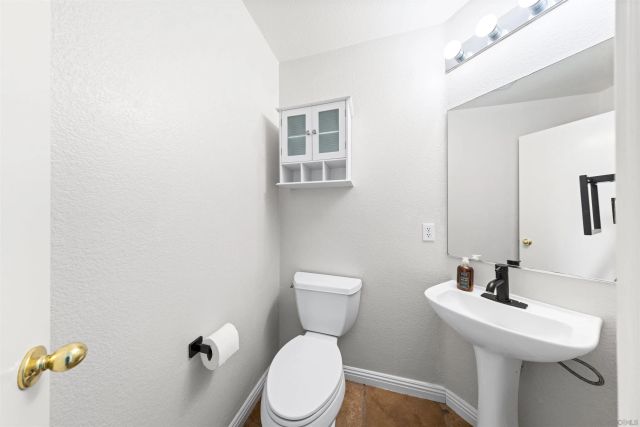 11845 Spruce Run B, San Diego, CA 92131