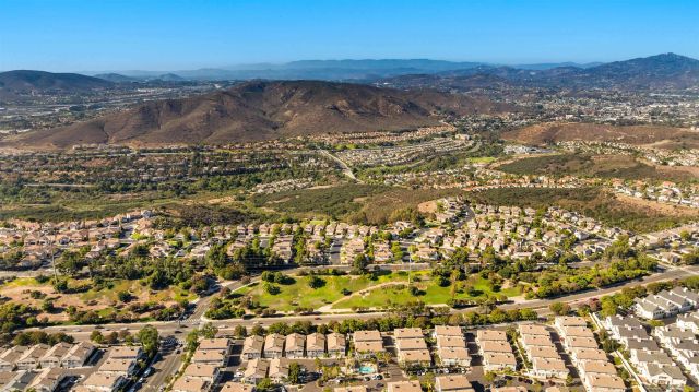 11845 Spruce Run B, San Diego, CA 92131