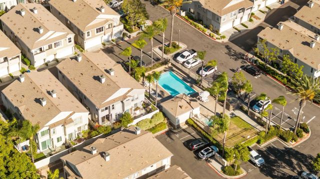 11845 Spruce Run B, San Diego, CA 92131