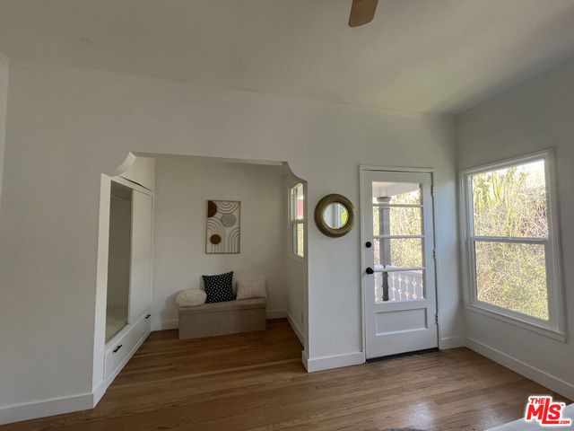 4526 St Elmo Drive, Los Angeles, CA 90019
