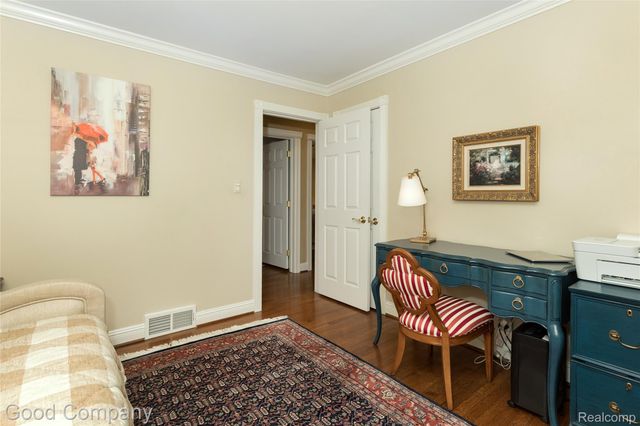 32291 Verona Circle, Beverly Hills Village, MI 48025