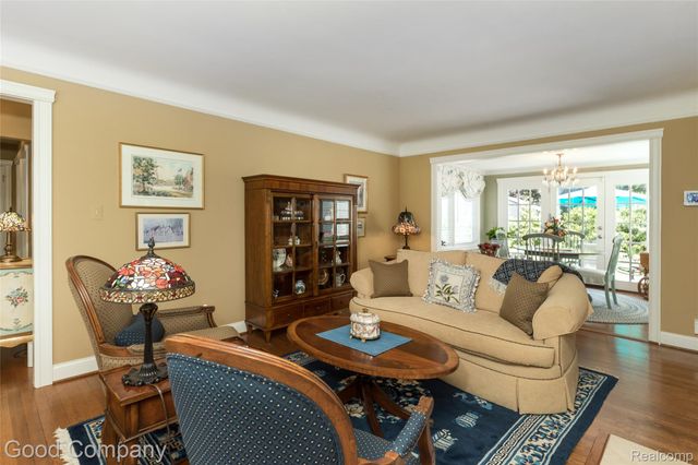 32291 Verona Circle, Beverly Hills Village, MI 48025