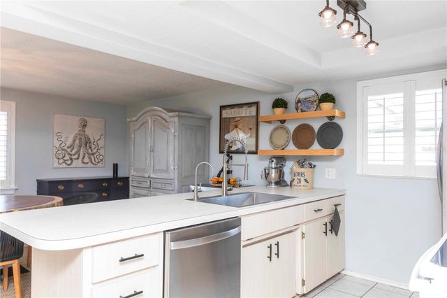 6324 PATELLA AVE., New Port Richey, FL 34653