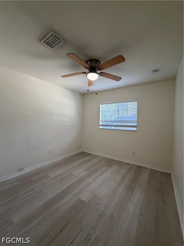 5135 25th ST SW, Lehigh Acres, FL 33973