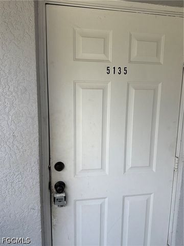 5135 25th ST SW, Lehigh Acres, FL 33973