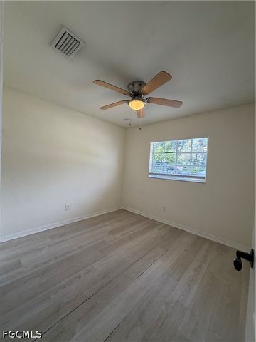 5135 25th ST SW, Lehigh Acres, FL 33973