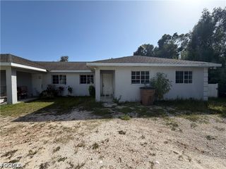 5135 25th ST SW, Lehigh Acres, FL 33973
