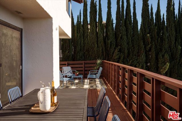 4249 Torreon Drive, Woodland Hills (los Angeles), CA 91364