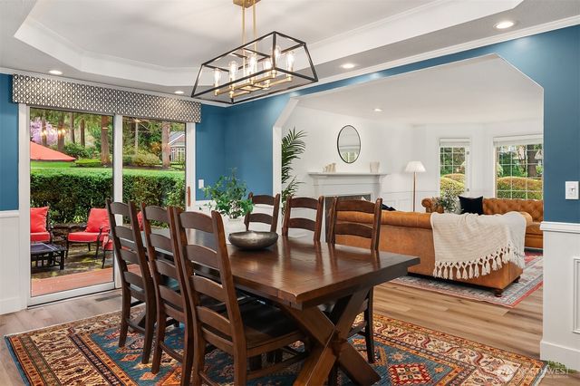 16430 133rd Court NE, Redmond, WA 98052