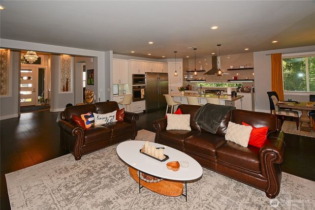 14411 86th Avenue Ct E, Puyallup, WA 98375