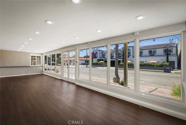 424 S Pacific Coast Highway, Redondo Beach, CA 90277