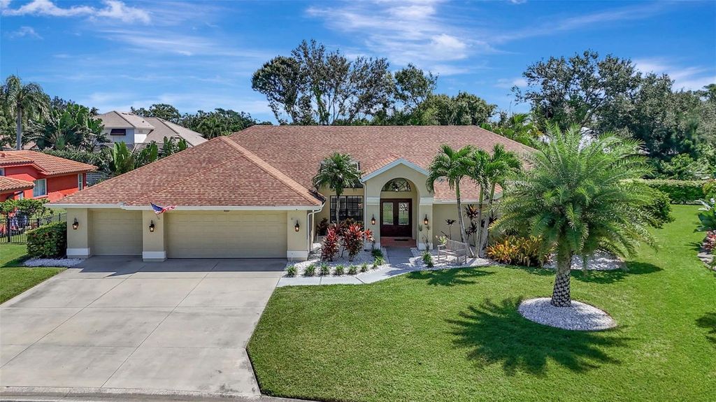 4939 FALLCREST CIRCLE, Sarasota, FL 34233