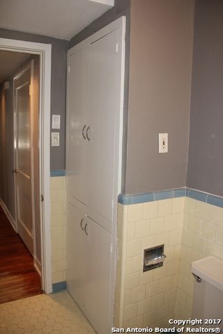 245 Post Ave Apt 4, San Antonio, TX 78215