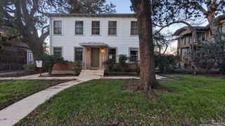 245 Post Ave Apt 4, San Antonio, TX 78215