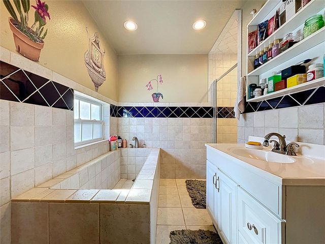 37761 OAK FORREST DRIVE, Dade City, FL 33523