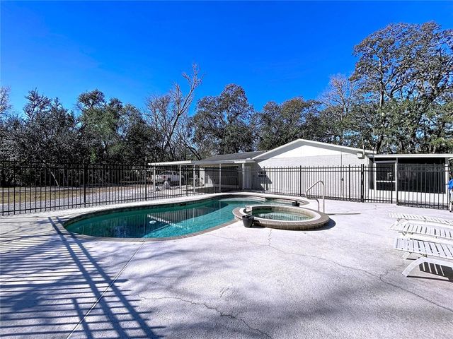 37761 OAK FORREST DRIVE, Dade City, FL 33523