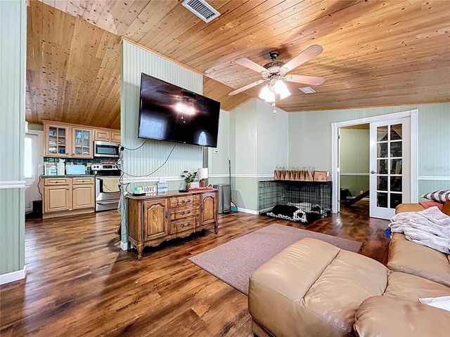 37761 OAK FORREST DRIVE, Dade City, FL 33523