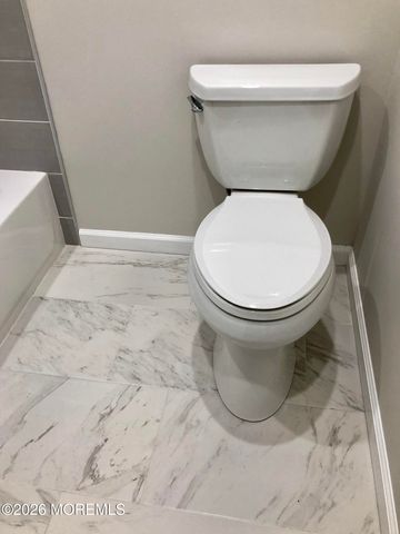 46 Kingsley Way, Freehold, NJ 07728