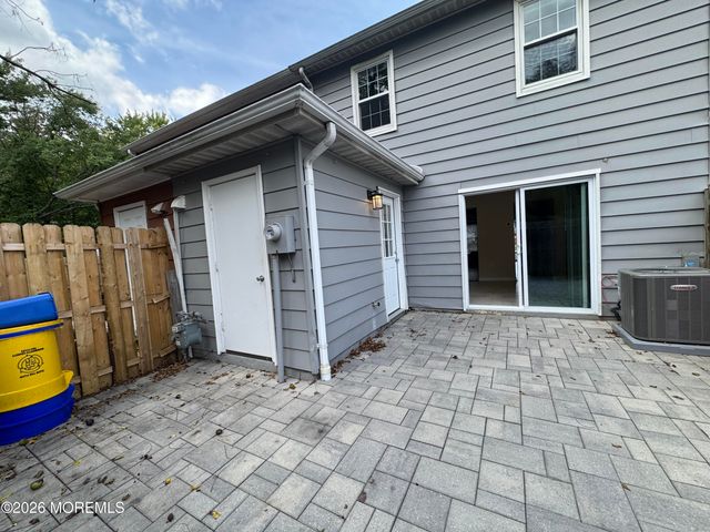 46 Kingsley Way, Freehold, NJ 07728