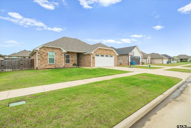 1707 Forestdale Boulevard, Whitehouse, TX 75791