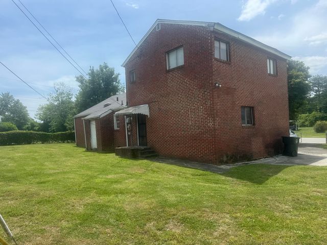 2108 Elena Drive, Chattanooga, TN 37406